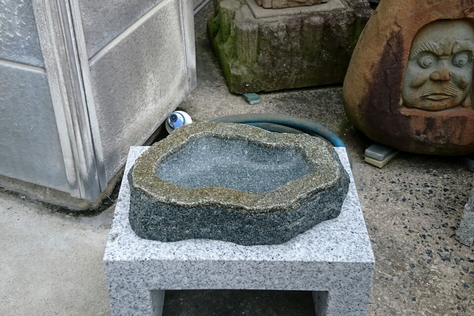 水鉢　石製品 楽天市場】石水鉢の通販