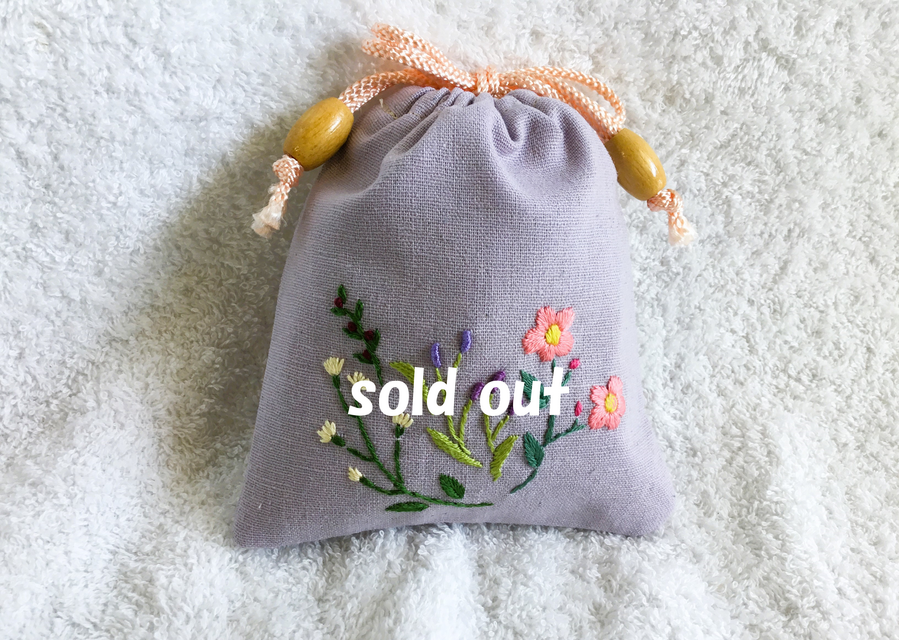 花刺繍のミニ巾着・ラベンダー