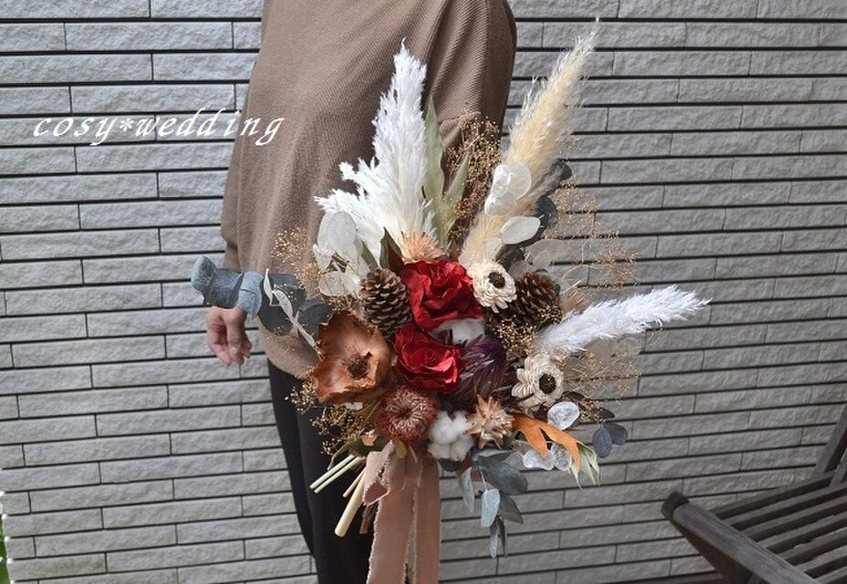 赤のクリスマスカラ―クラッチブーケ＊ブートニア＊ヘッドパーツ3点