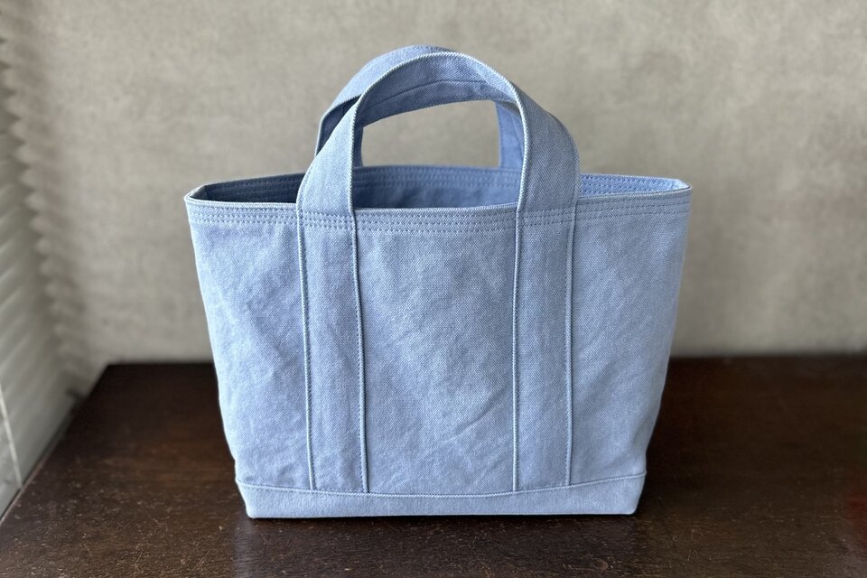 TOTE BAG (M) / celesteblue