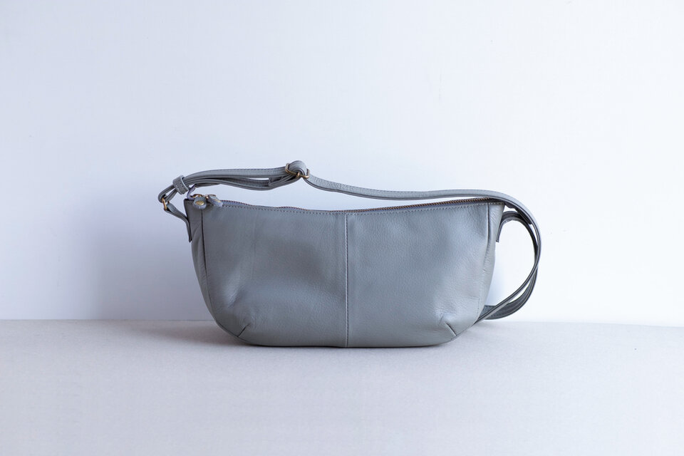 長財布が入る】本革 2WAY ショルダーバッグ ワンショルダー シュリンク