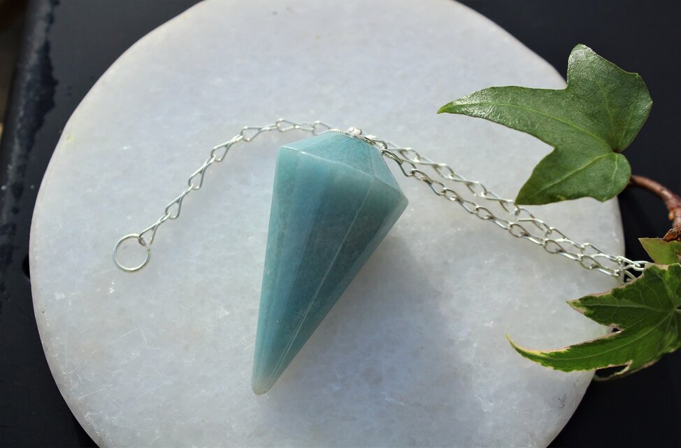 トロレアイト　ペンジュラム