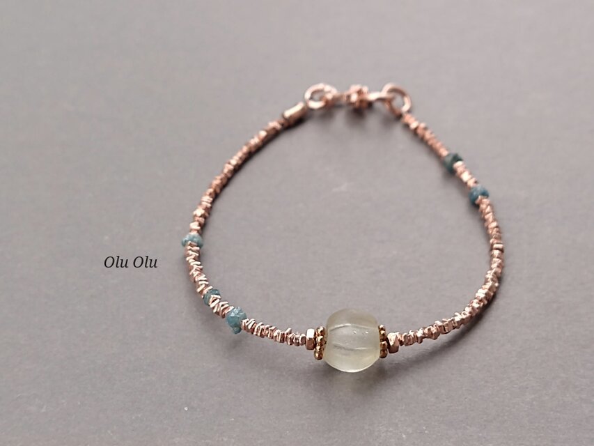 古代水晶×ブルーグリーンダイヤモンド×ロゼ・カレンシルバーのブレスレット