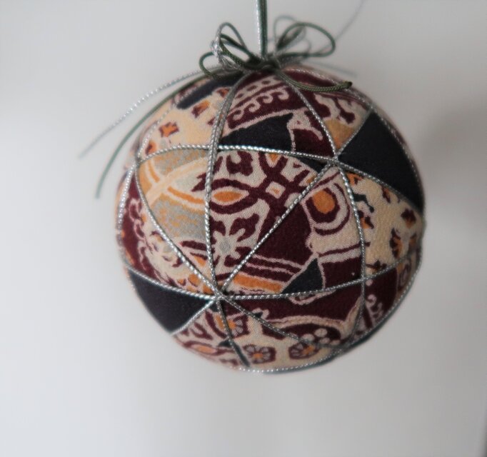 木目込み毬　＃23