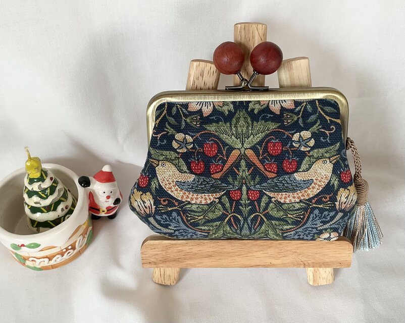 ウイリアムモリス　いちご泥棒　木玉親子がま口ミニ財布　