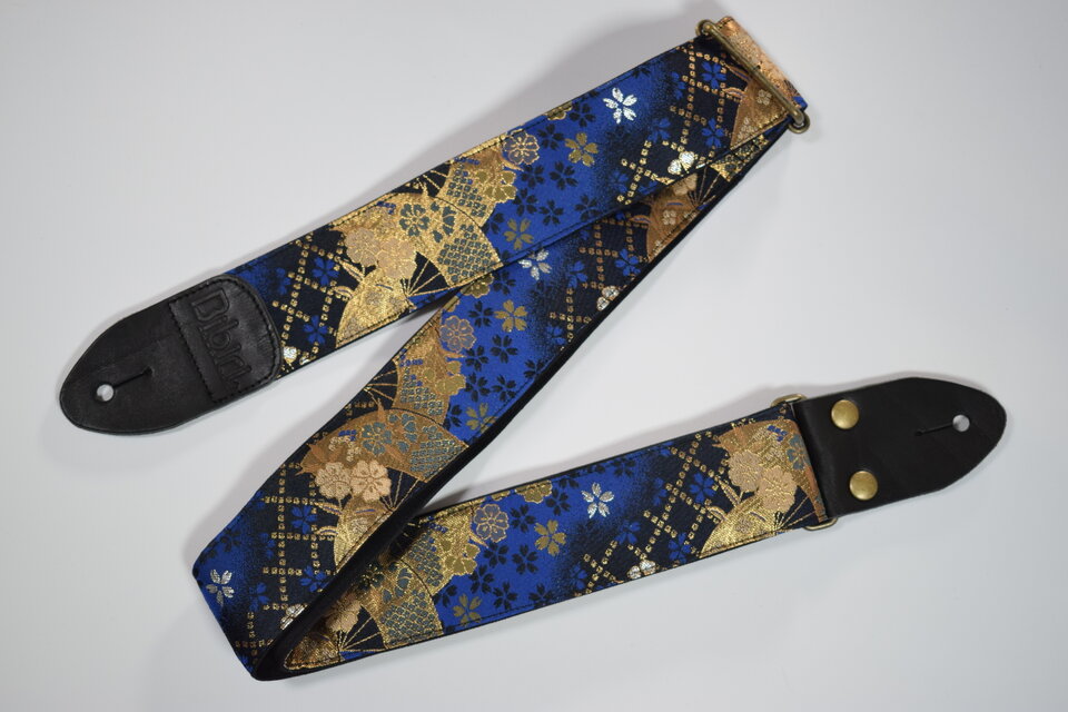 桜と扇 帆布ギターストラップ（藍）京都金襴 | iichi 日々の暮らしを