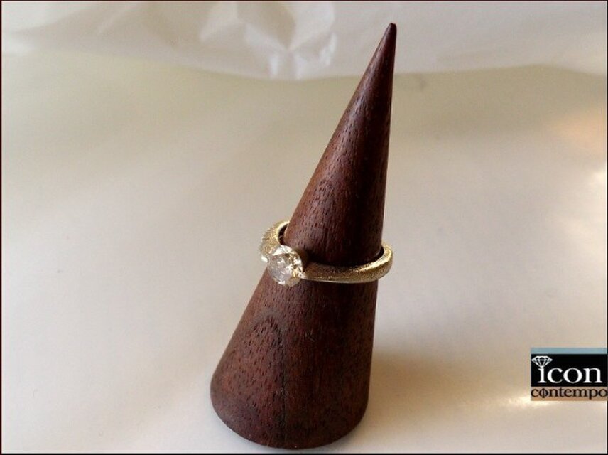 K18WGブラウンダイヤモンド(0.7ct)テキスチャー・リング | iichi 日々