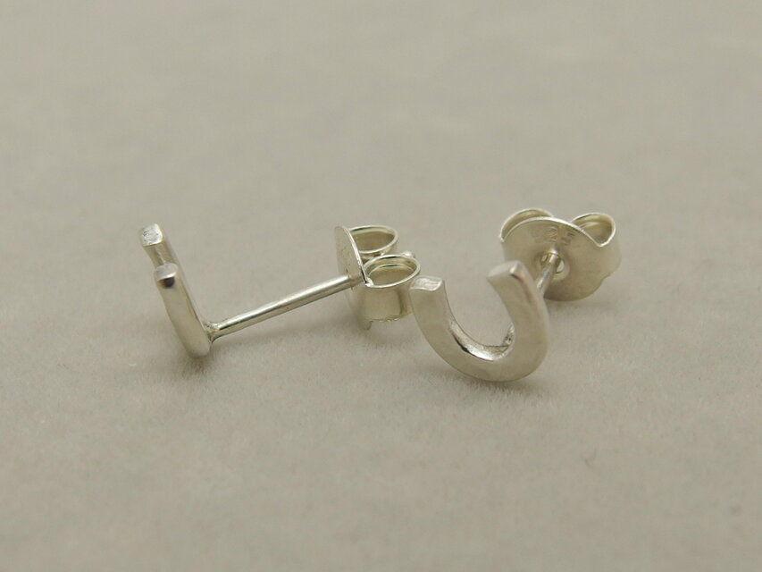 ホースシューピアス シルバー 【silver】 両耳用2つセット | iichi 