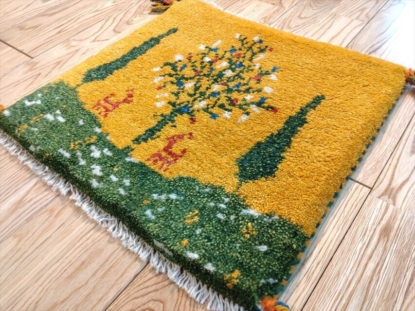 ペルシャ ギャッベ ミニマット 43×39 アイボリー 花草木染め - ラグ