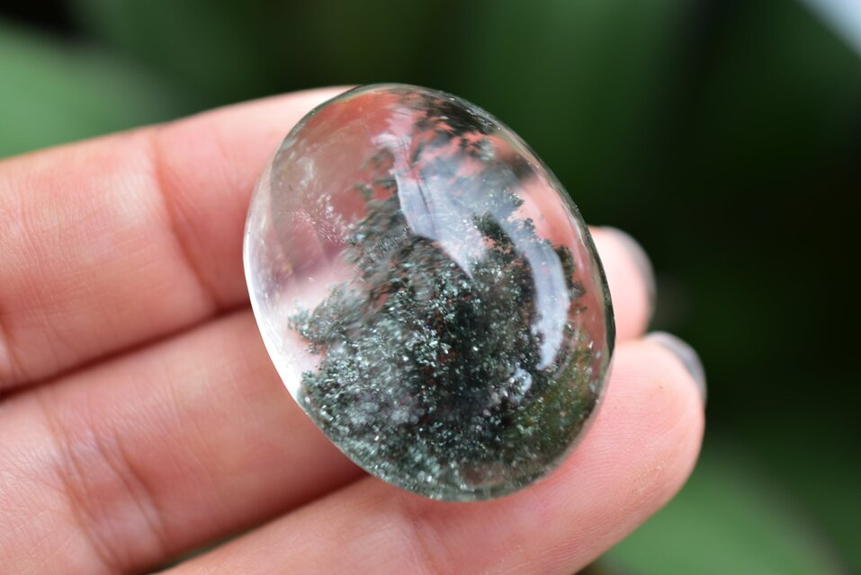 高品質★深い森★クローライト★ガーデンクォーツs679