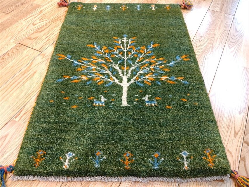 【母の日】ペルシャ　ギャッベ  玄関マット　83×57  茜色　生命の木　花手織り絨毯