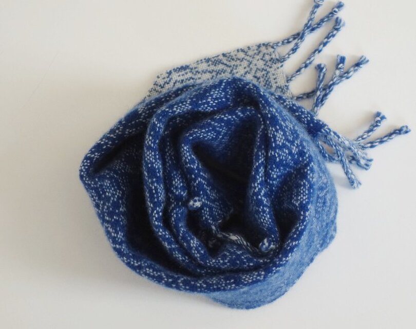 手織りカシミアマフラー・・瑠璃色×淡グレー