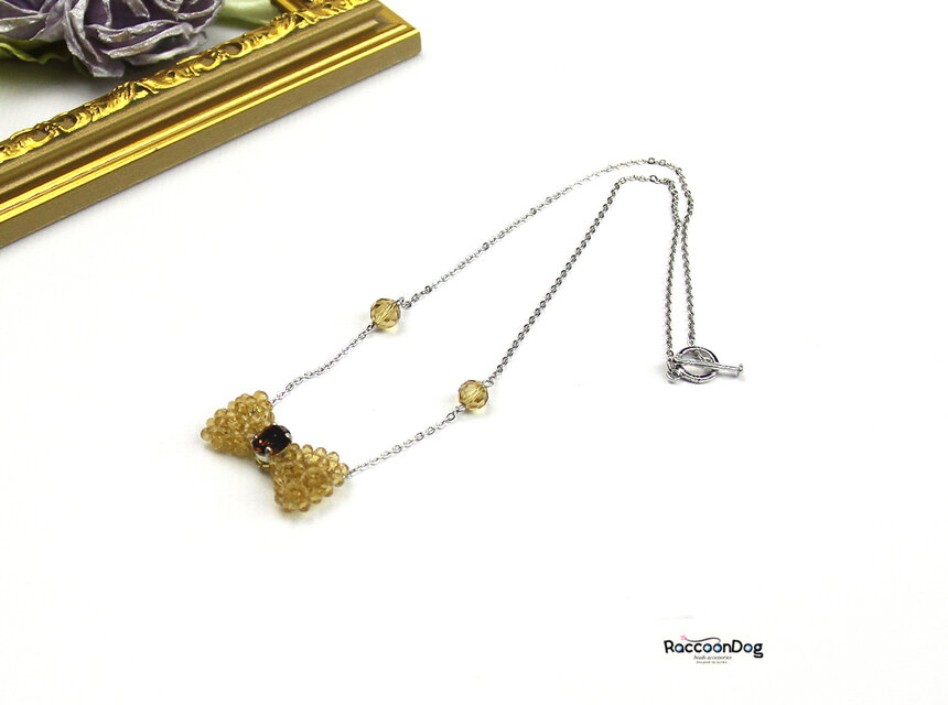 スワロ・クリスタルリボン〔スモークトパーズ〕ネックレス【スワロ ビーズネックレス】 《ビーズアクセサリー》