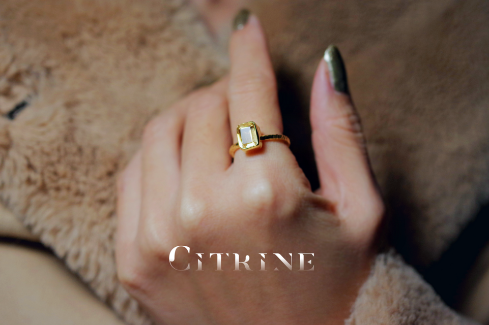 New Arrival☆新作☆『Citrine』☆の世界でひとつの天然石リング 