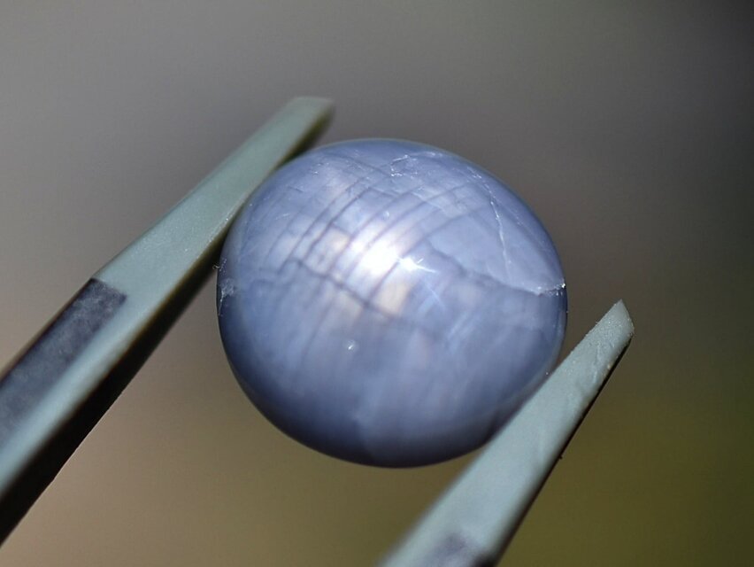 はっきりスター★ミャンマー産★8ct.スターサファイア s742