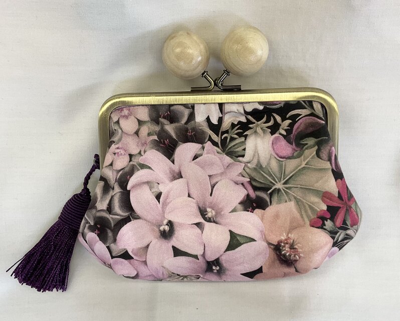 レア　リバティ　ペインテッド・ジャーニー　　大きめ木玉親子がま口ミニ財布