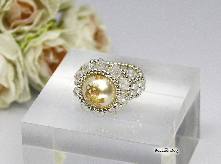 満開の桜咲くパール玉リング（ビーズリング）《ビーズアクセサリー》