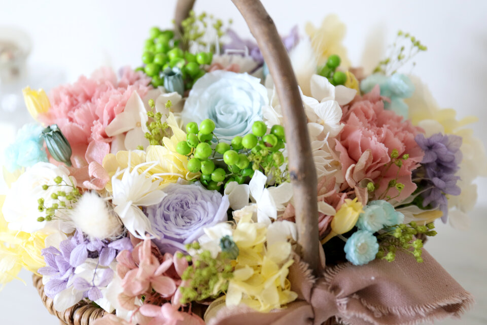 両親贈呈品・結婚祝い・開店祝い】カーネーションのスプリングフラワー