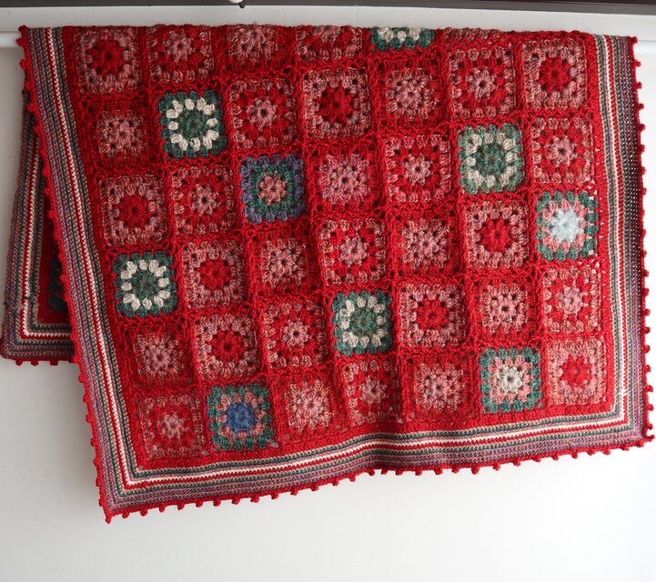 「marumamemomo」モチーフつなぎのブランケット☆ハンドメイド marumamemomo様専用」モチーフつなぎのブランケット☆ハンドメイド