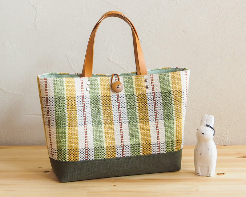 カントリーチェック手織り布の横長トート（グリーン）