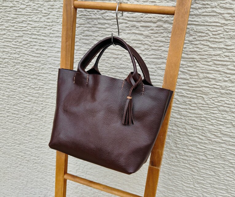 姫路レザー】手縫いのミニトートバッグ（コンパクト/シンプル/メンズ