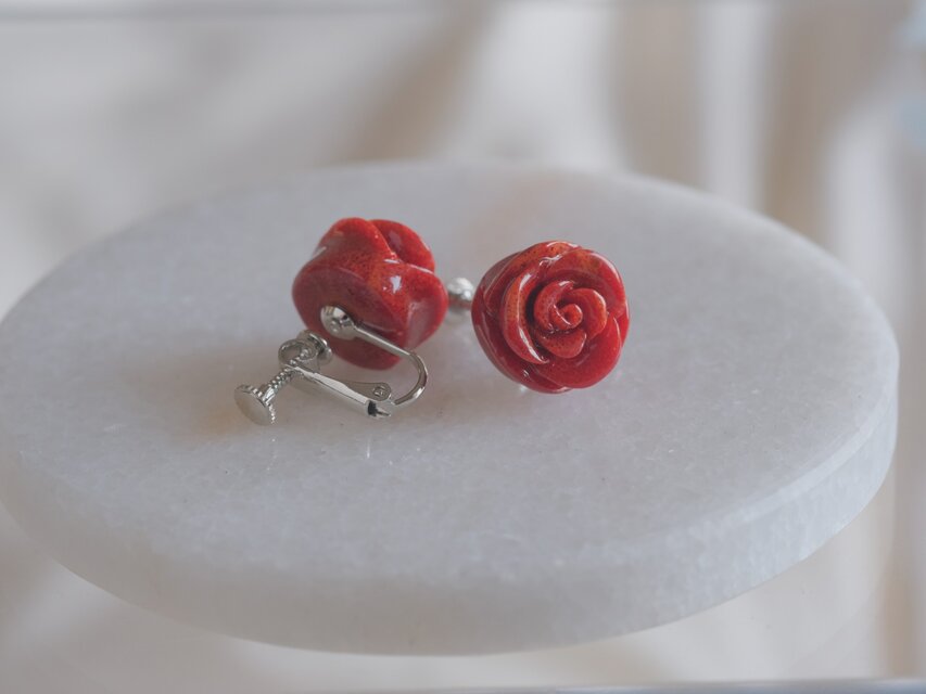 赤珊瑚ピアス・イヤリング African coral earring バラ 薔薇 ローズ