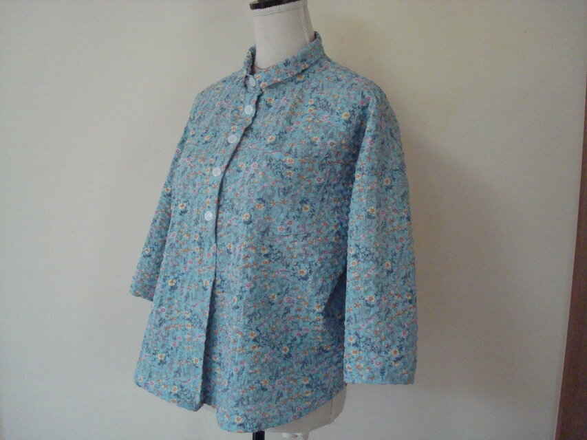 「小衿の夏シャツ」