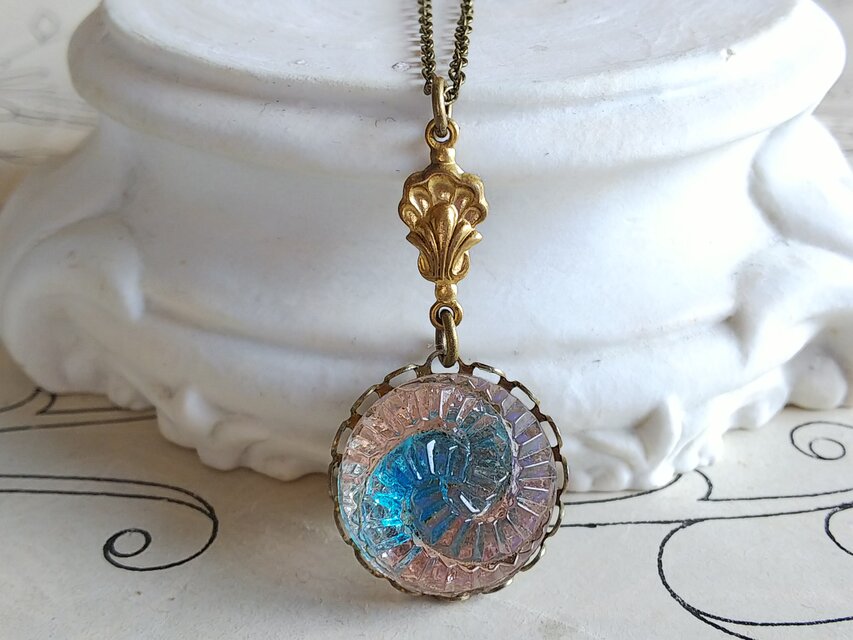 ヴィンテージ　ロザリン / Aqua アンモナイトのような　クラシカルネックレス