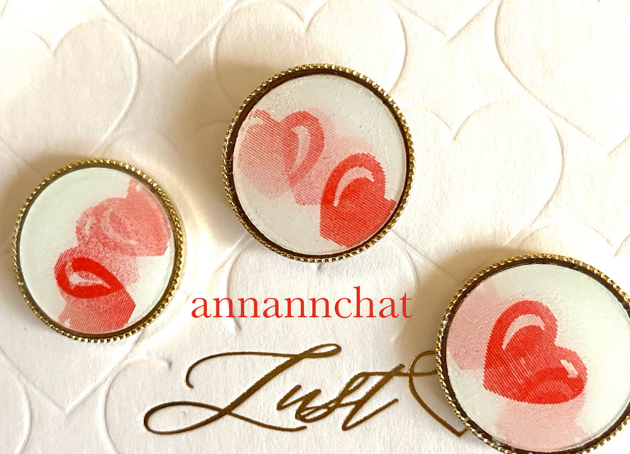 【ビンテージ　ヨーロッパ製　ハートが動く　ピンブローチ】1960年代　バレンタイン