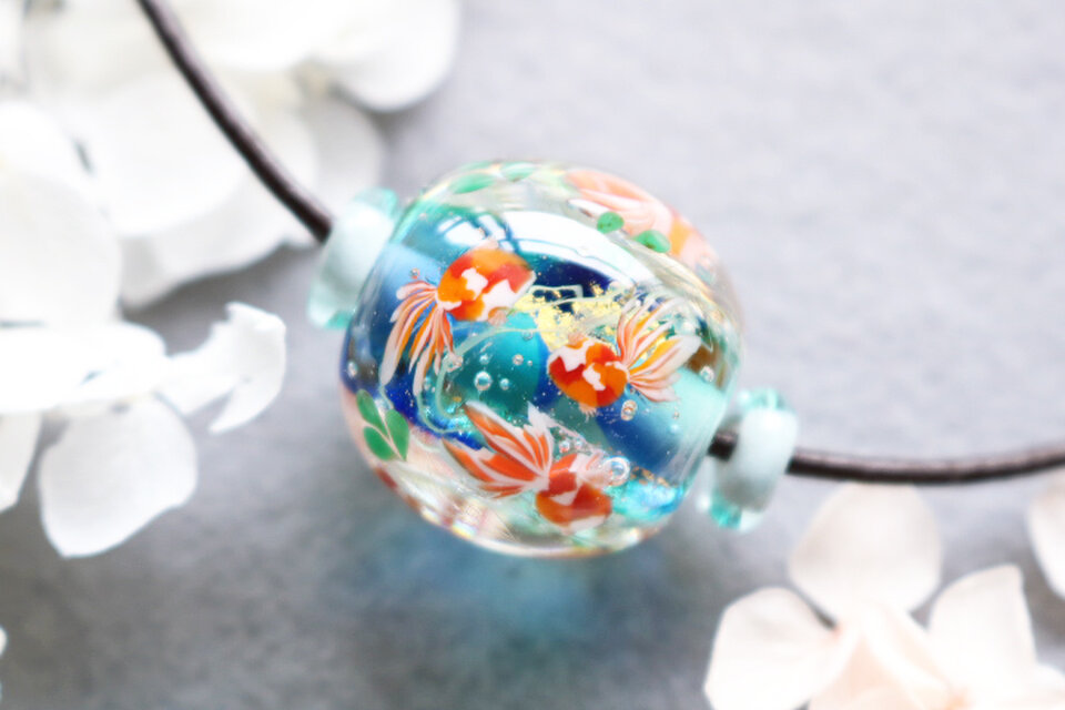 長期在庫SALE（20％オフ）金魚のとんぼ玉（ガラス玉） | iichi
