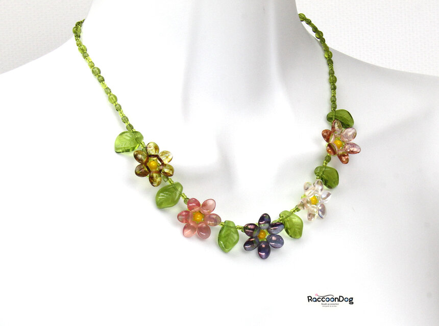 チェコビーズ・サマーフラワーネックレス【チェコビーズ ビーズ
