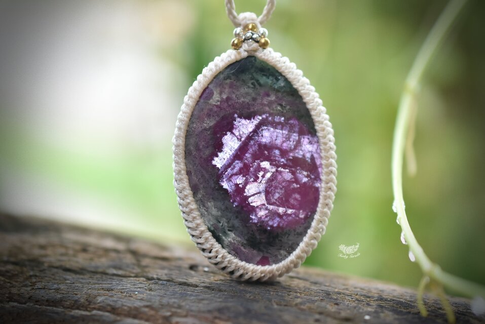 隠れた宝石☆ルビーインゾイサイト マクラメネックレス1099 | iichi