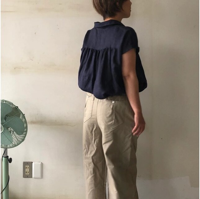 夏前SALE】Camel シェルボタン ブラウス frech linen100% 富士吉田染