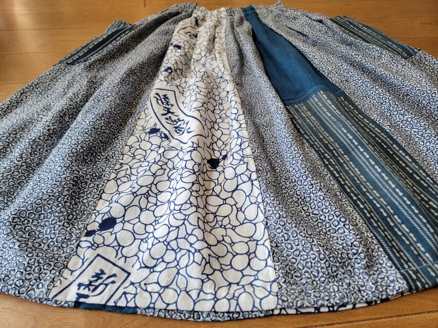 着物リメイク 古布 手作り 浴衣パッチ スカート | iichi 日々の 着物リメイク 古布 手作り 浴衣パッチ スカート | iichi 日々の