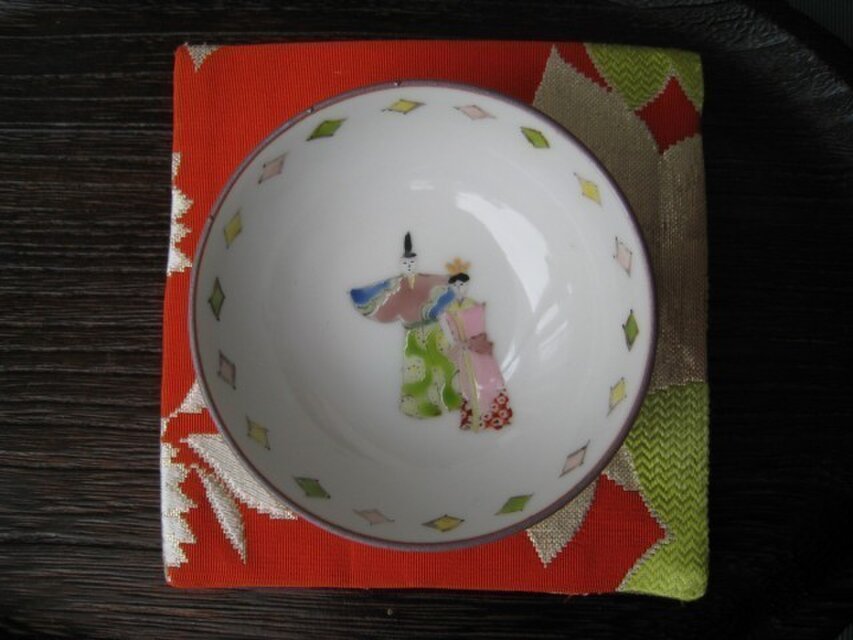 雛の飾り猪口６