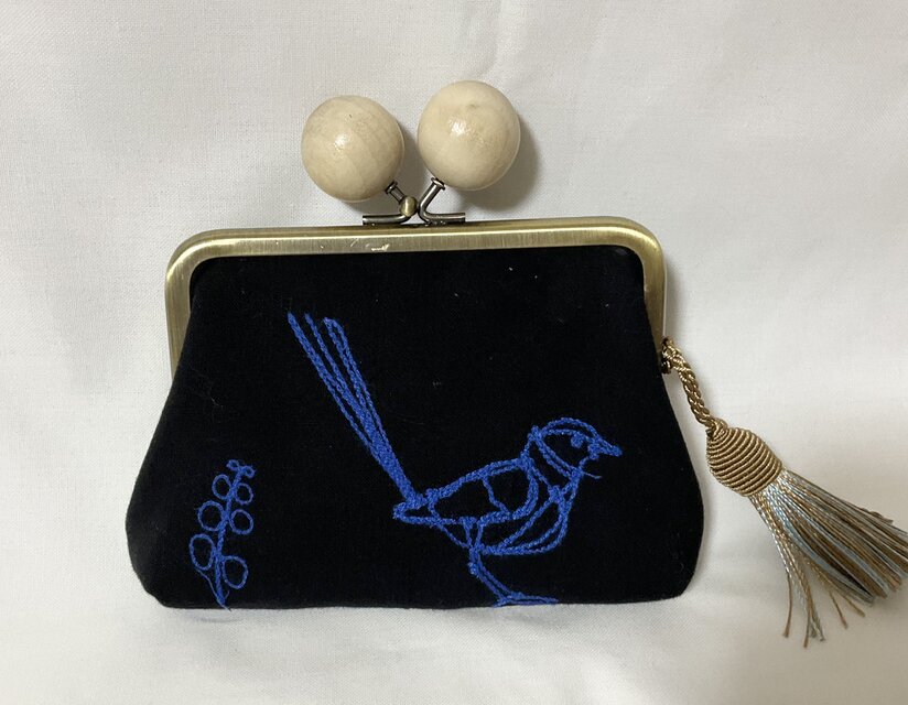 刺繍　大きい木玉親子がま口ミニ財布　　