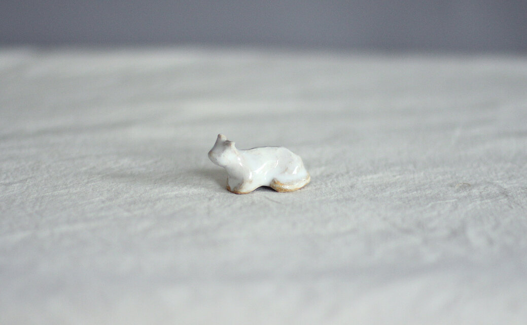 ネコのオブジェ