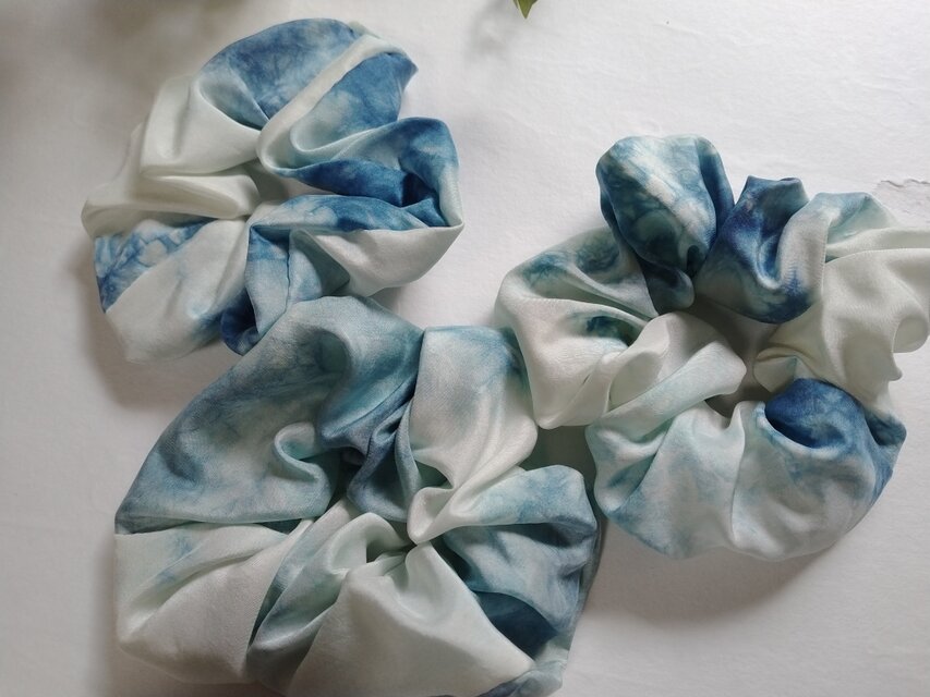 luludi シルクシュシュ　お値下げしてます☺︎ luludi シルクシュシュ お値下げしてます☺︎ luludi シルク