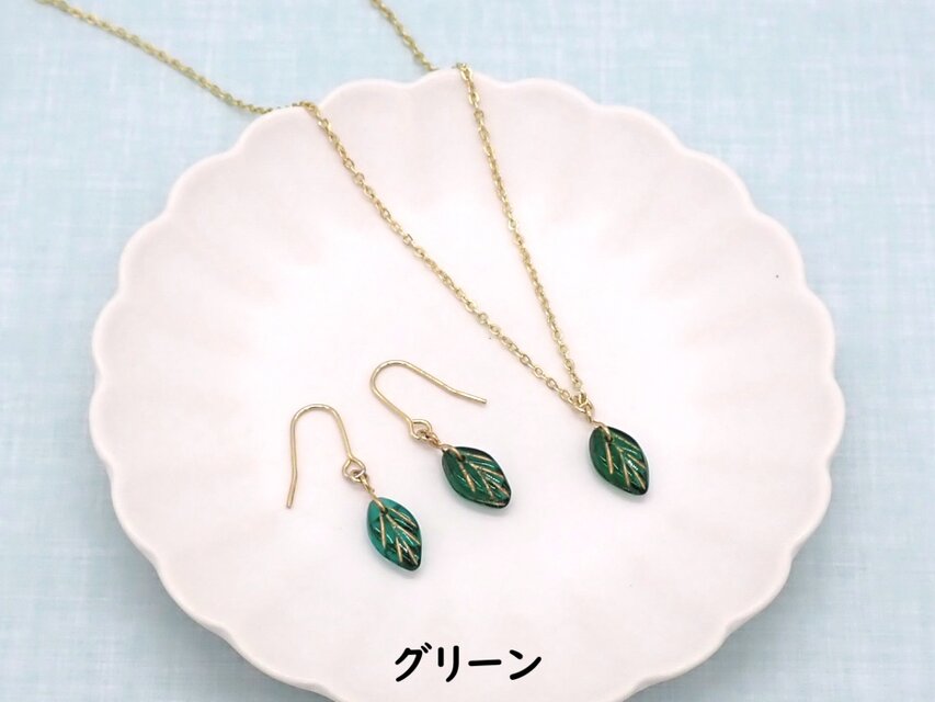 POLA LA VIE D'OR ネックレスとイヤリングセット aurora(ファッション) ネックレスイヤリングセット 0079フラワー