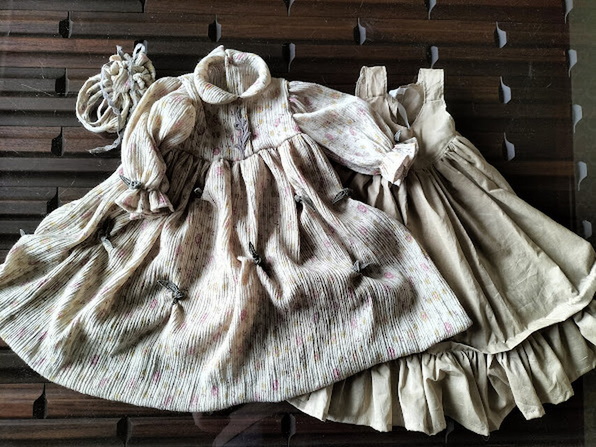 ビスクドール用ドレス 48cmの人形用 アンティーク ベージュ/ピンクリボン-