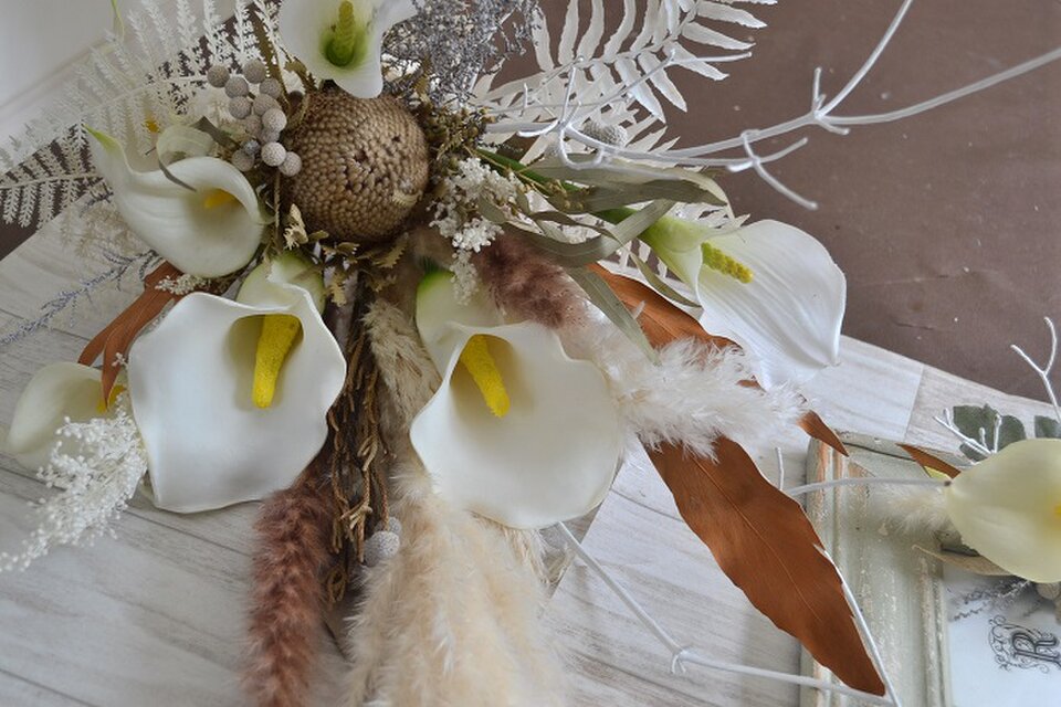 パンパスとカラーの秋クラッチブーケ＊ブートニア | iichi 日々の