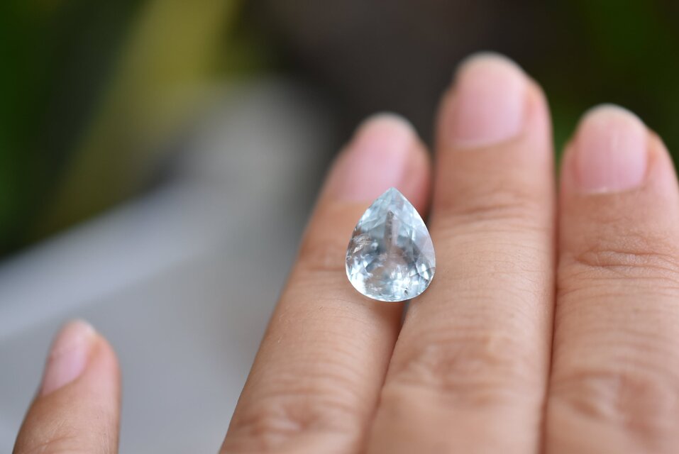 5.71ct☆アクアマリン s958 | iichi 日々の暮らしを心地よくする