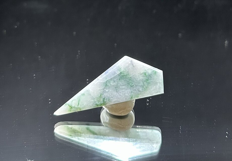 極品翡翠　青龍矢