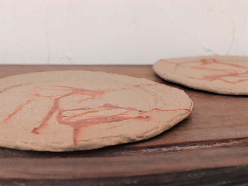 備前焼 皿・ひだすき(約20.5cm) sr4-069 | iichi 日々の暮らしを