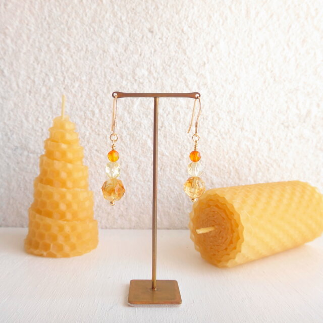 １４kgf・シトリンとアンバーのピアス・秋色サンセット