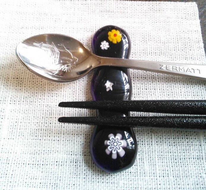 スプーンも置ける箸置き(花・クリアグレープ）