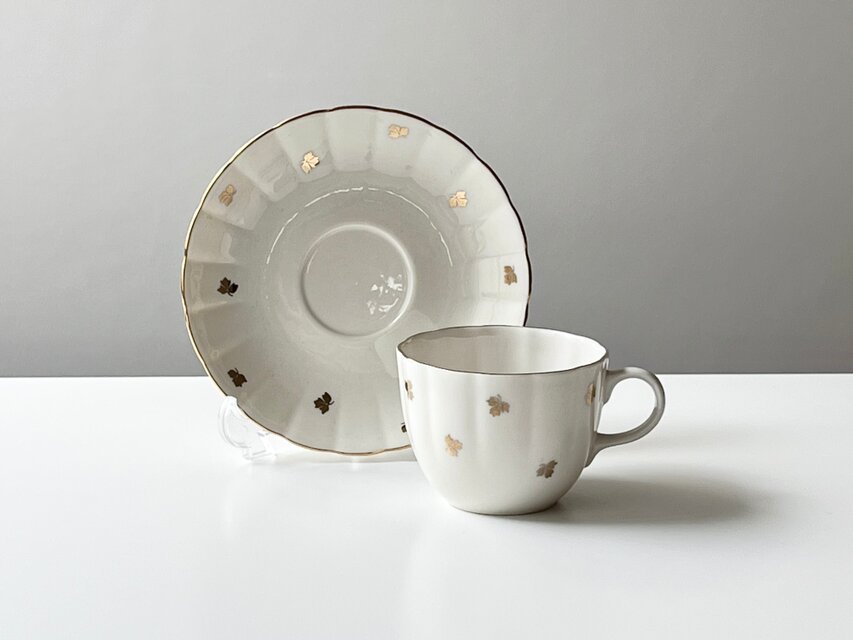 ARABIA】hippu/ヒップ （B） ヴィンテージ カップアンドソーサー