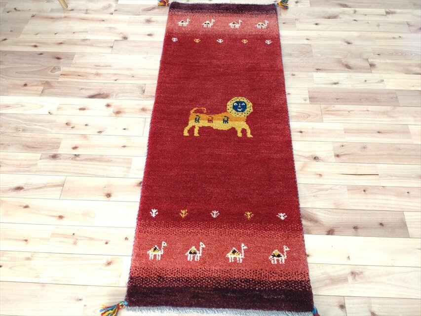 ペルシャギャッベ ランナー (ギャベ) ライオン 146x57cm ペルシャ絨毯 