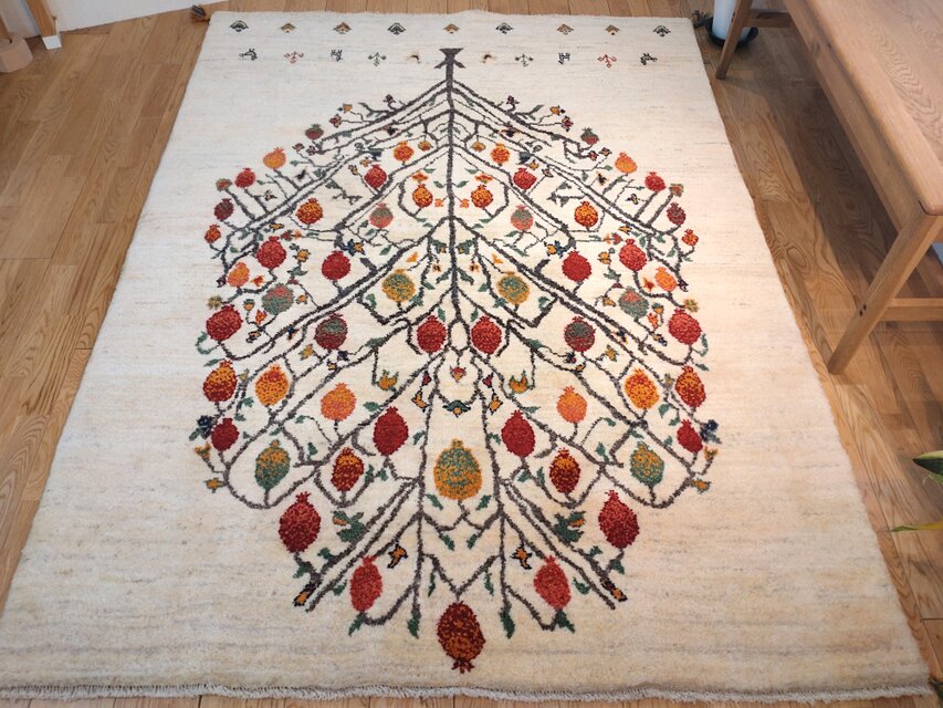 ペルシャ ギャッベ リビング 200x153cm 絨毯 ラグ ベージュ ザクロの木