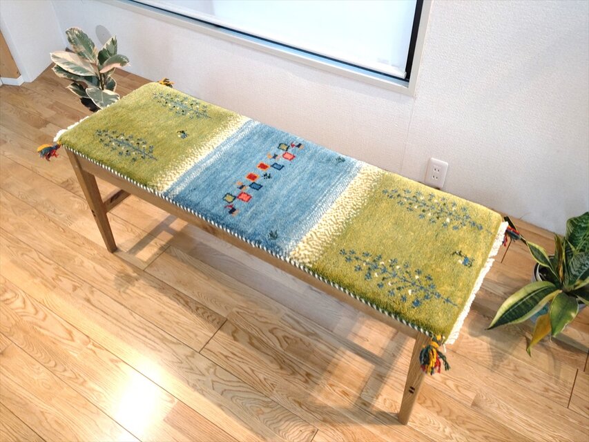 秋の目玉品】ペルシャ ギャッベ ミニランナー 113×40cm 黄緑 水色 生命